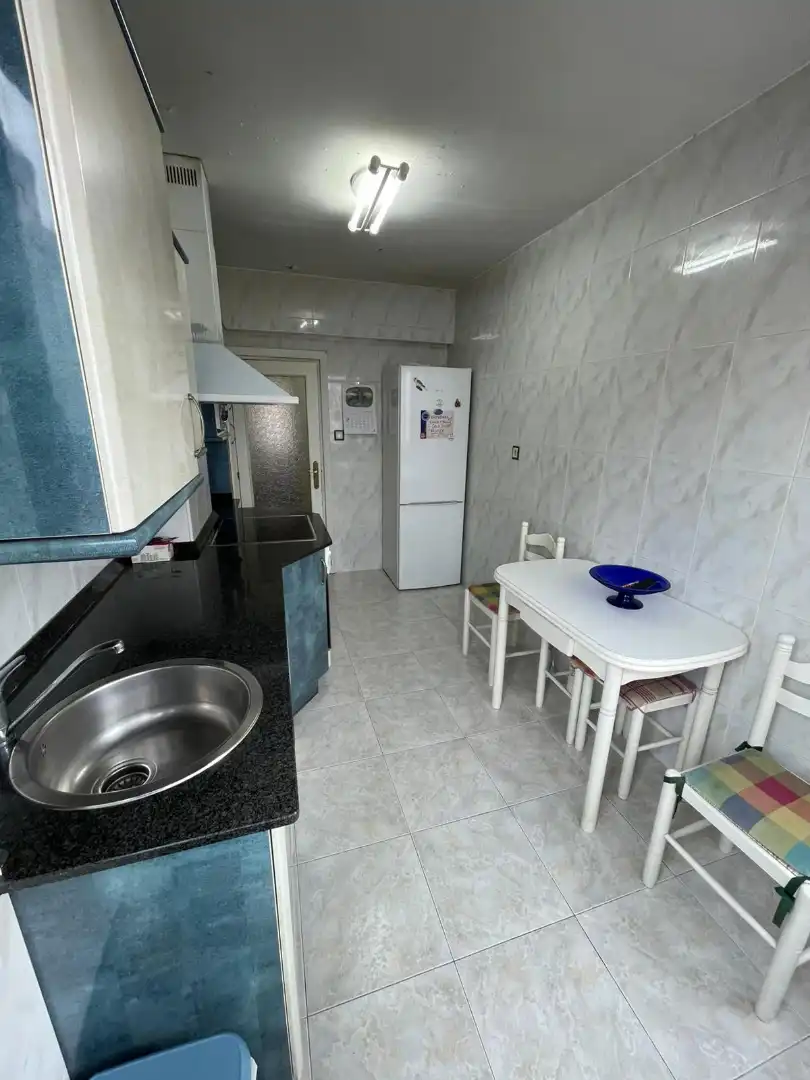 Cocina de Piso en venta en Barakaldo  con Calefacción, Amueblado y Horno