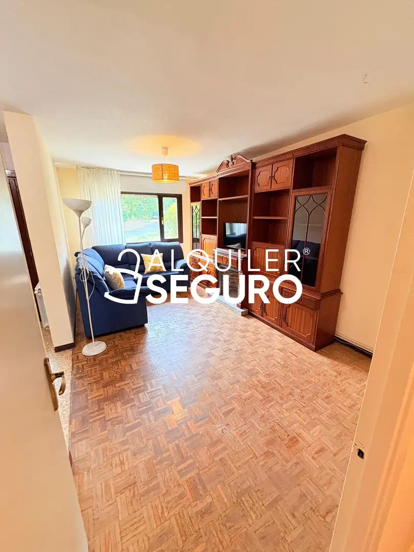 Wohnung zur Miete in Sopuerta, Bizkaia