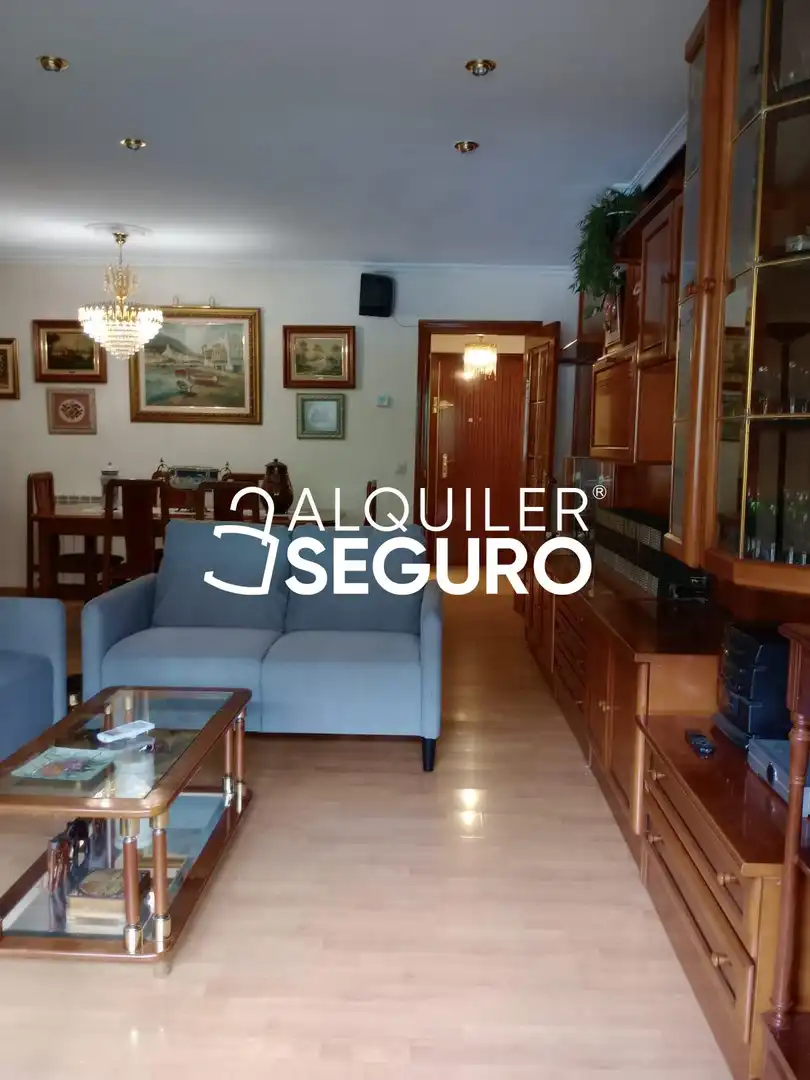 Piso de alquiler en Idioma Esperanto, Pueblo Nuevo