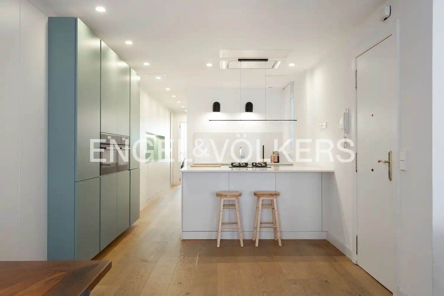 Cocina de Piso de alquiler en Valencia con Aire acondicionado, Calefacción y Balcón