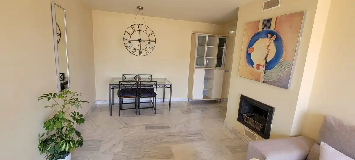 Apartamento con piscina en venta en Los Flamingos, imagen 5