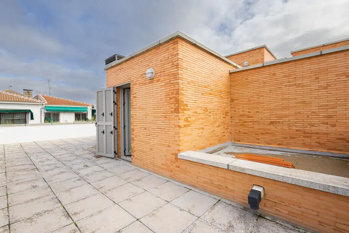 Chalet con terraza en venta en Calle Begonia, imagen 48
