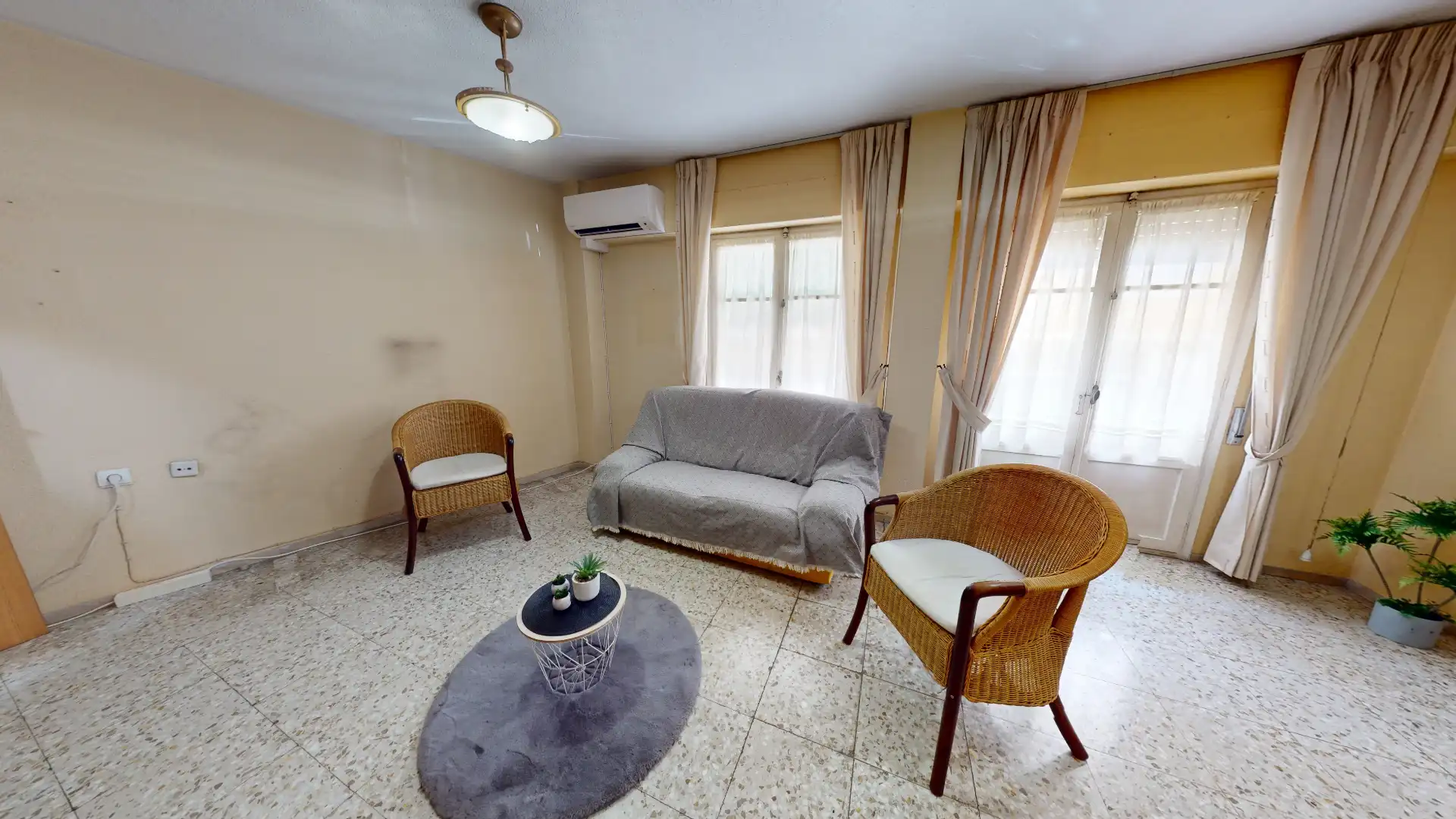 Living room of Flat for sale in Alicante / Alacant  with Air Conditioner and Furnished