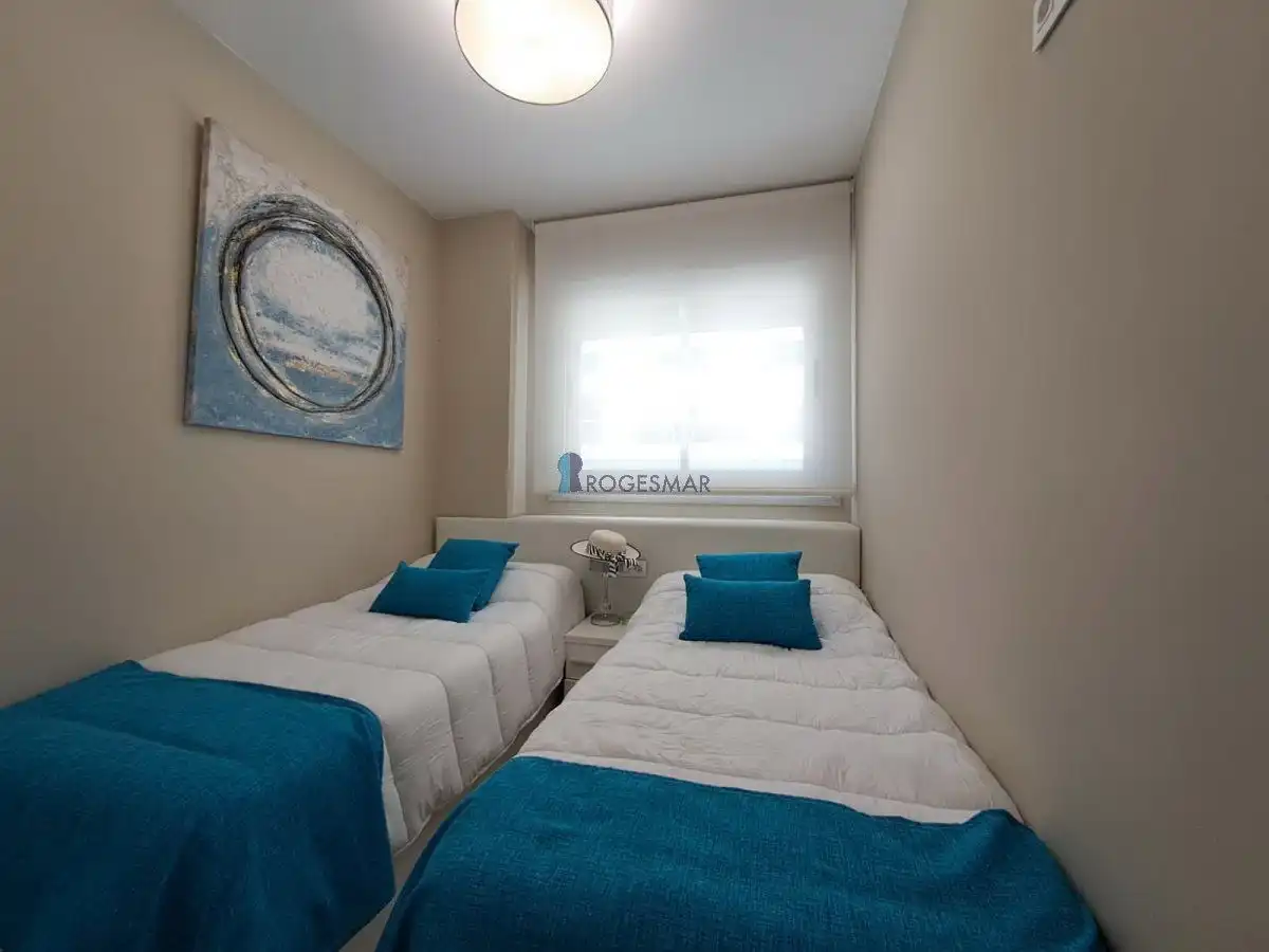 Dormitori de Apartament en venda en Oropesa del Mar / Orpesa amb Aire condicionat, Calefacció i Terrassa