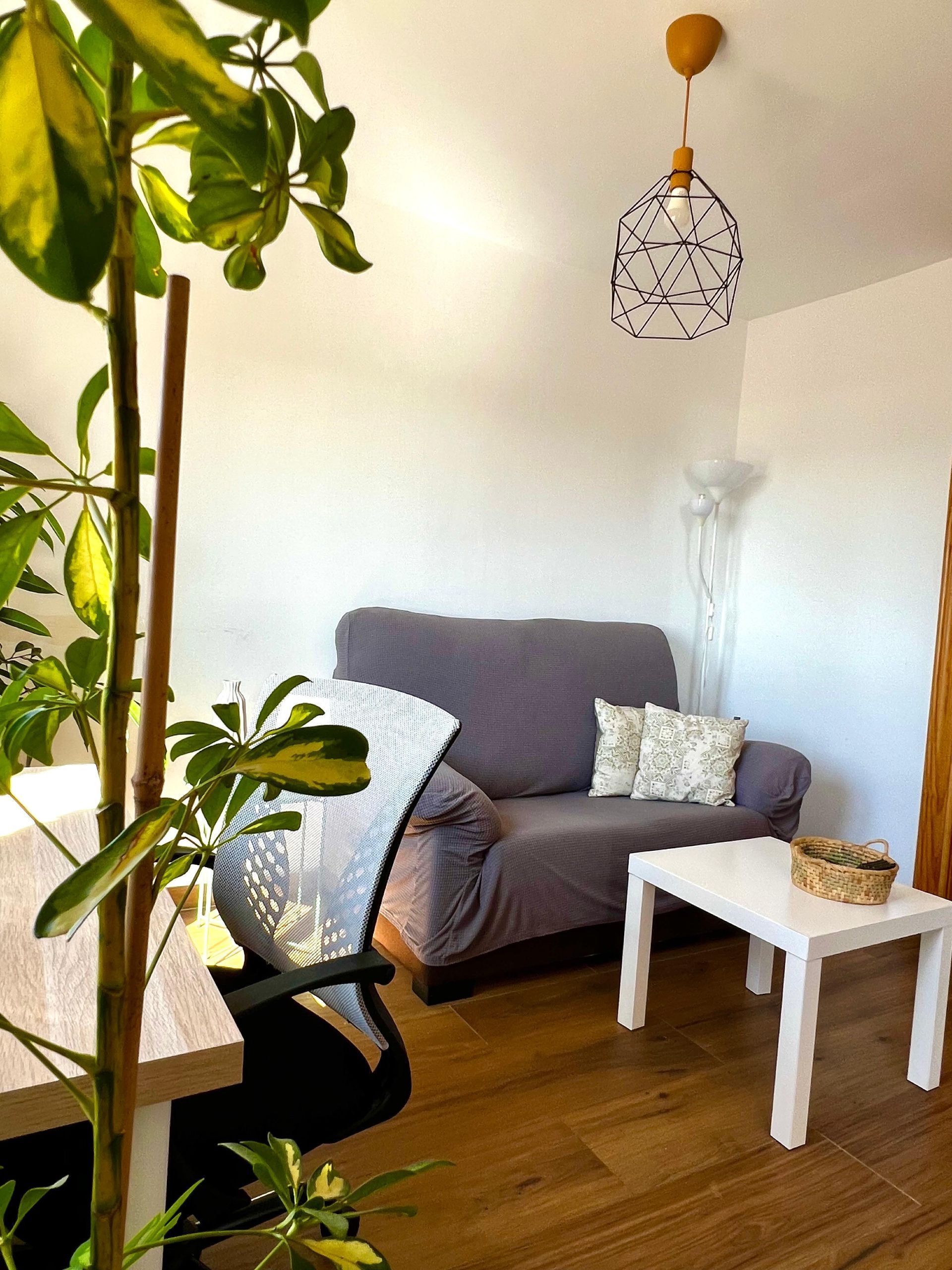 Living room of Flat for sale in Vélez-Málaga  with Air Conditioner and Terrace