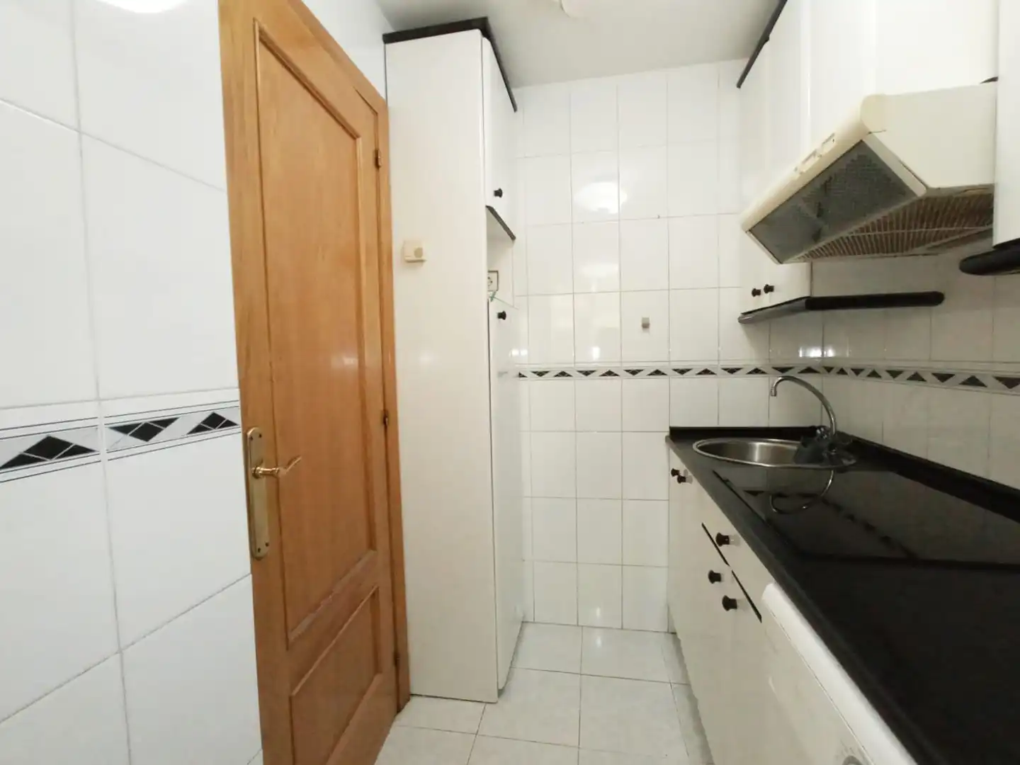 Cocina de Apartamento en venta en Burgos con Calefacción, Parquet y Amueblado