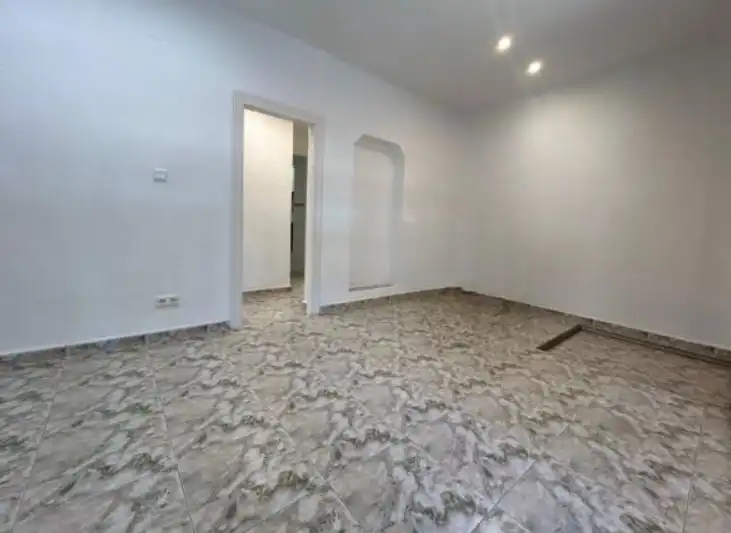 Flat for sale in Alfafar  with Air Conditioner