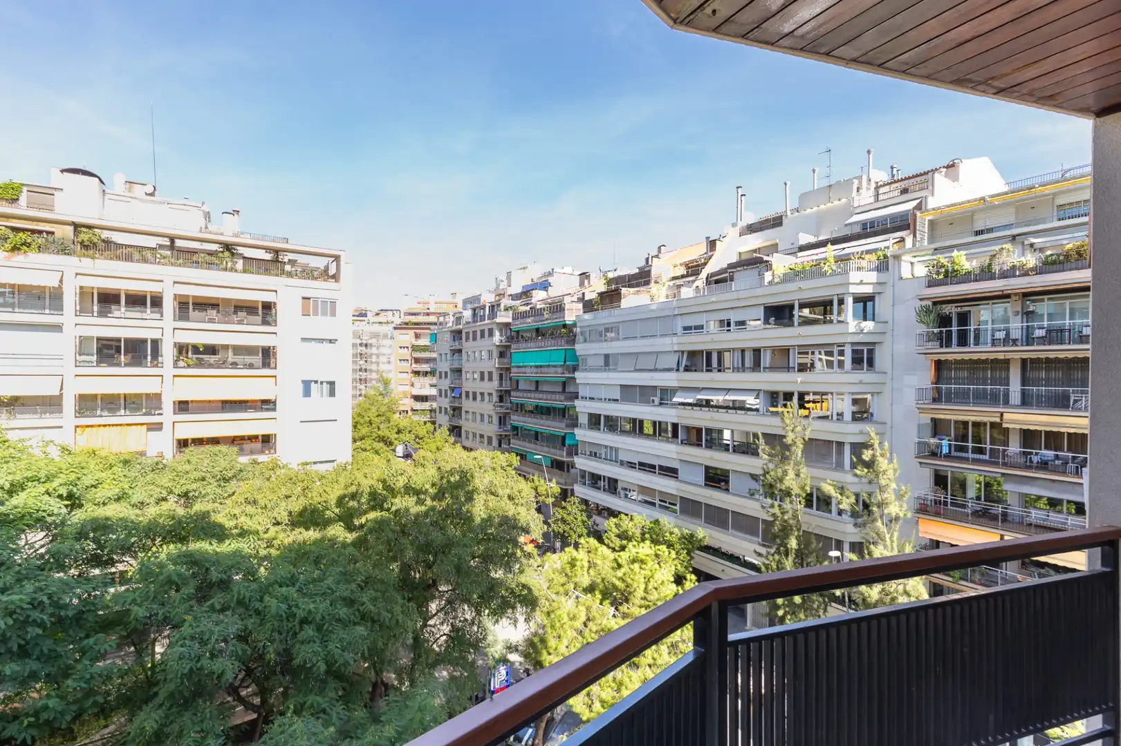 Exterior view of Office for rent in Sarrià - Sant Gervasi