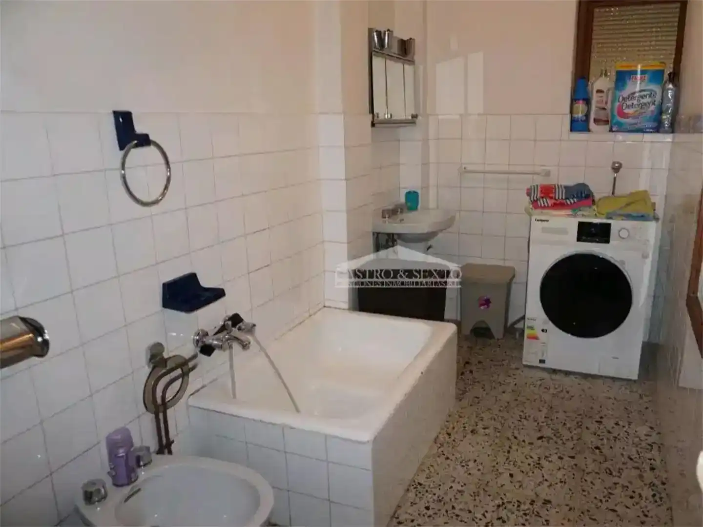 Bany de Casa adosada en venda en Melide