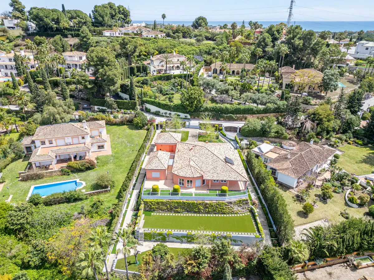 Villa mit Pool zum Verkauf in Avenida Benamara 15, imagen 19