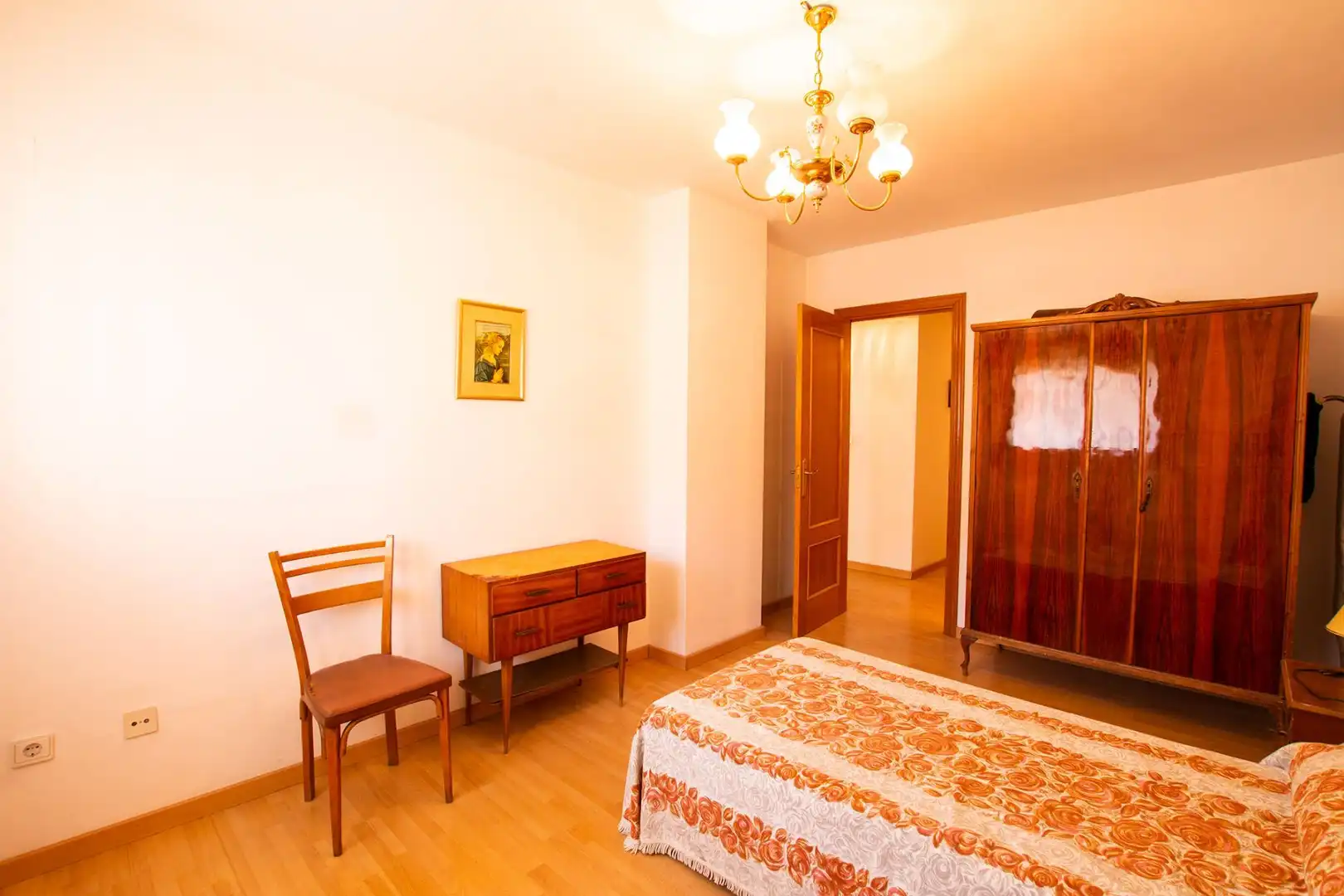 Schlafzimmer von Wohnung zum Verkauf in Caspe mit Heizung
