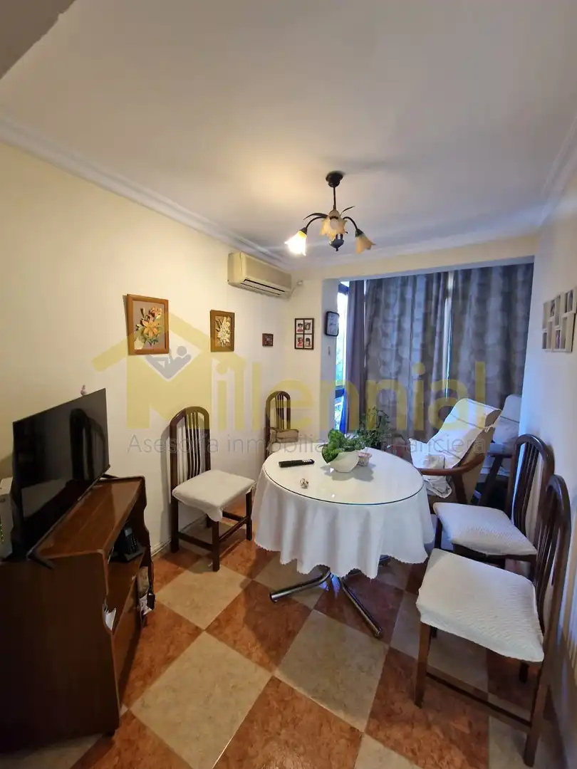 Comedor de Piso en venta en Sevilla con Aire acondicionado