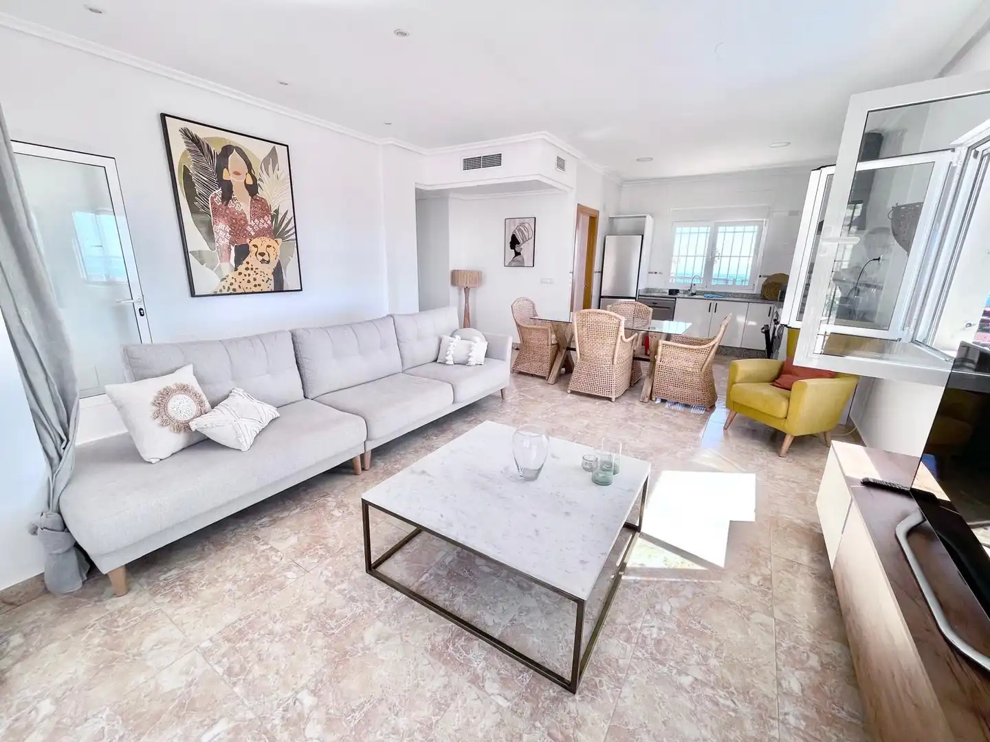 Sala de estar de Casa o chalet de alquiler en Cartagena con Aire acondicionado, Terraza y Amueblado