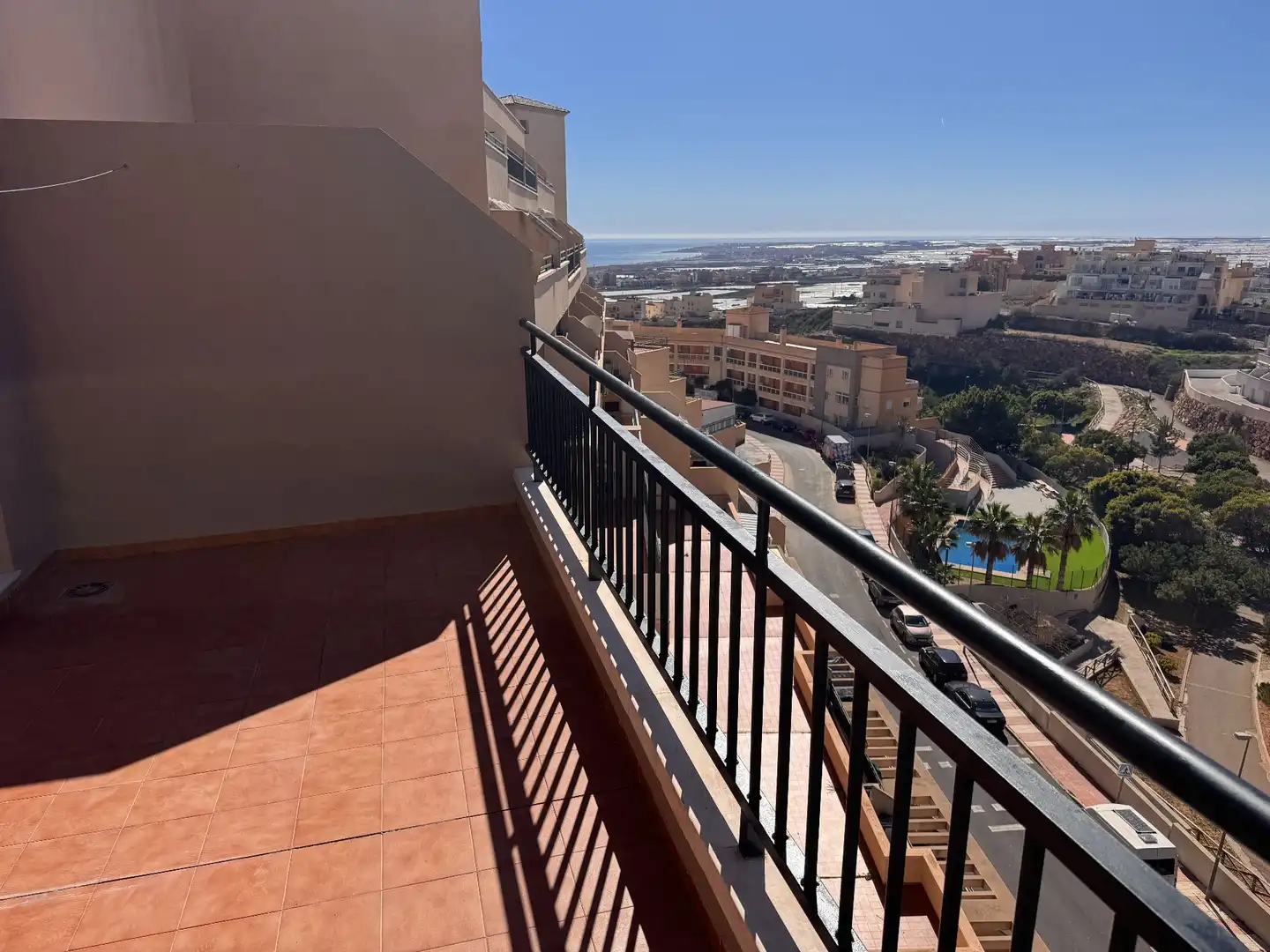 Vista exterior de Apartamento en venta en Roquetas de Mar con Aire acondicionado, Terraza y Amueblado