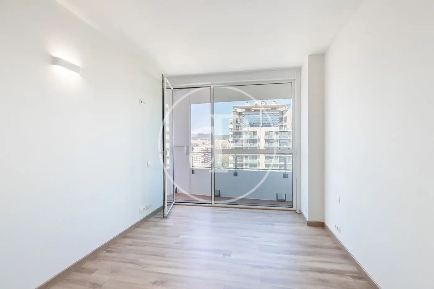 Habitación de Piso en venta en Barcelona con Aire acondicionado, Calefacción y Jardín privado