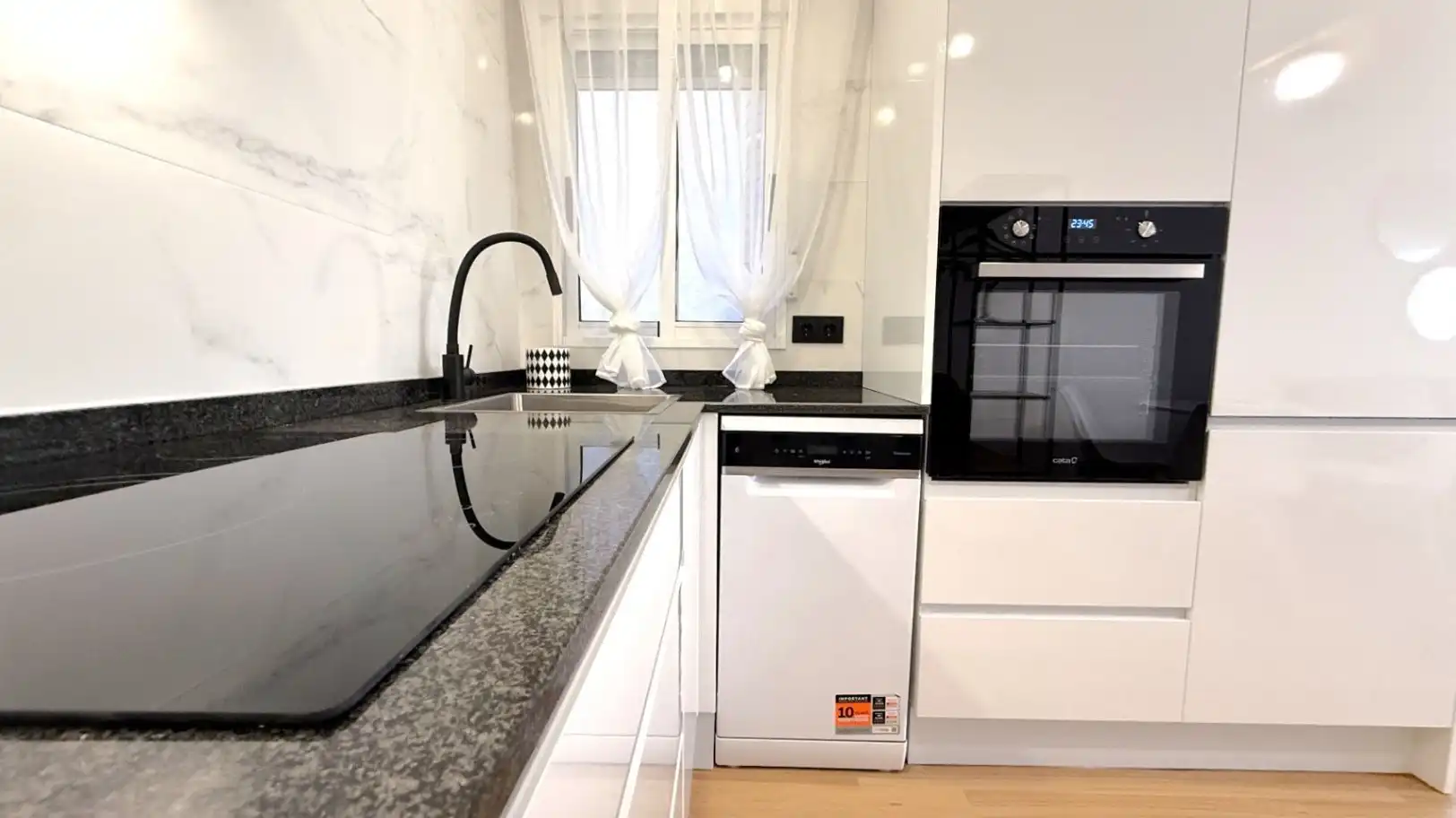 Apartment with lift for sale in Centro, imagen 4