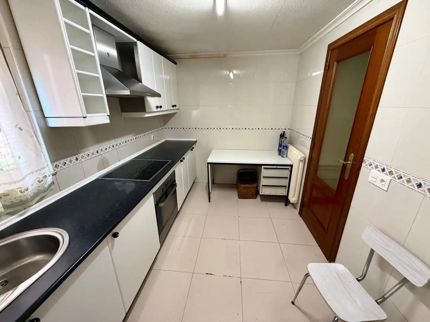 Cuina de Pis en venda en Salamanca amb Calefacció, Parquet i Terrassa