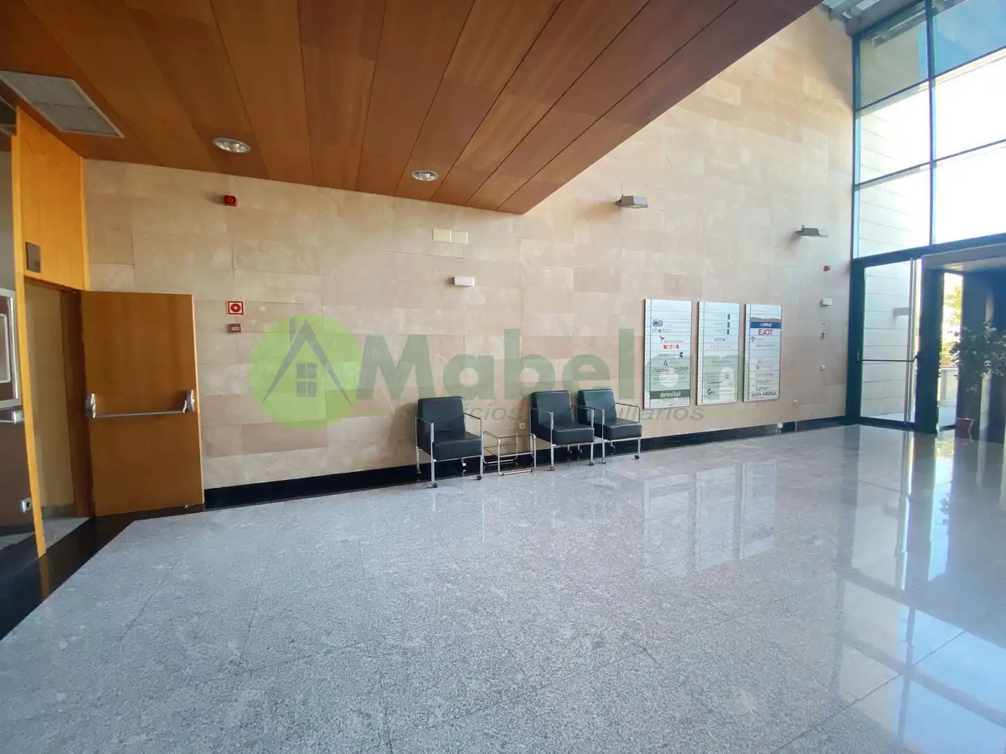 Oficina de lloguer en Las Rozas de Madrid amb Calefacció