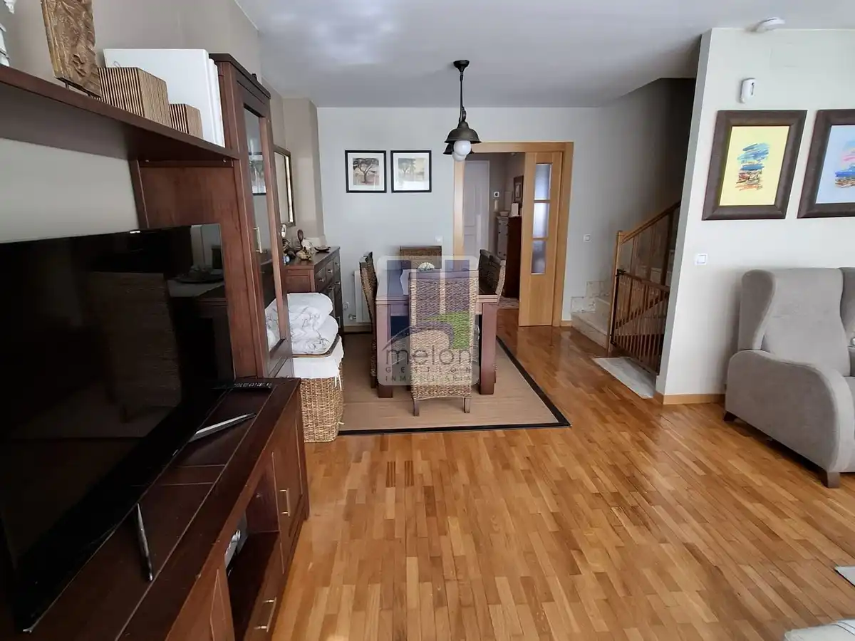 Sala d'estar de Casa o xalet en venda en Cardeñadijo amb Traster