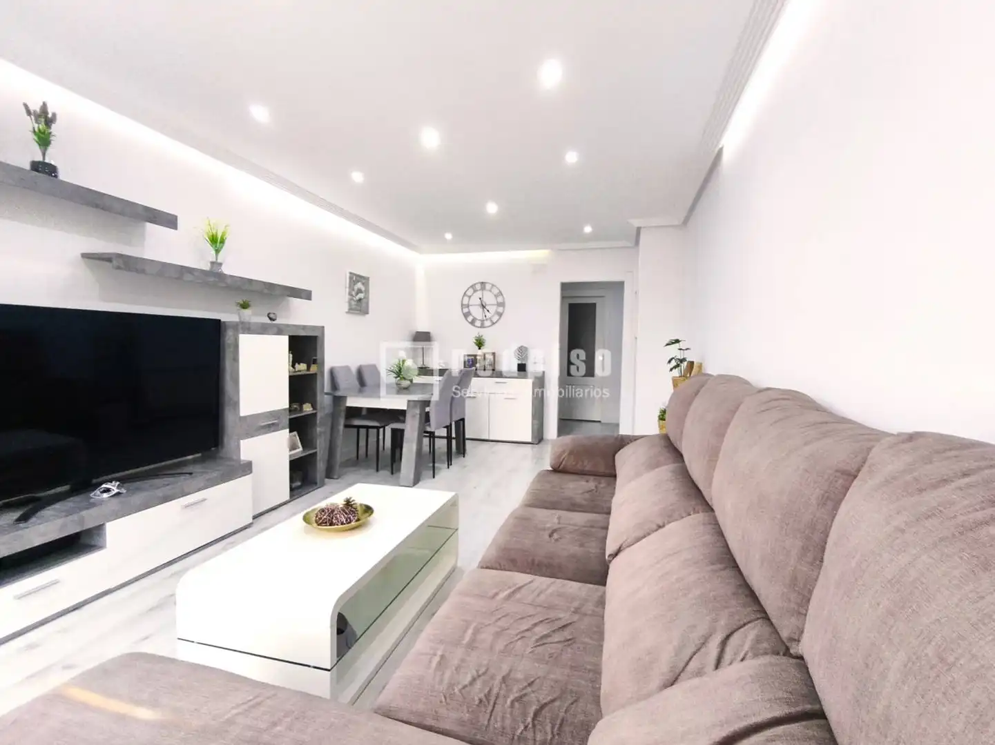 Wohnzimmer von Wohnung zum Verkauf in Móstoles mit Klimaanlage