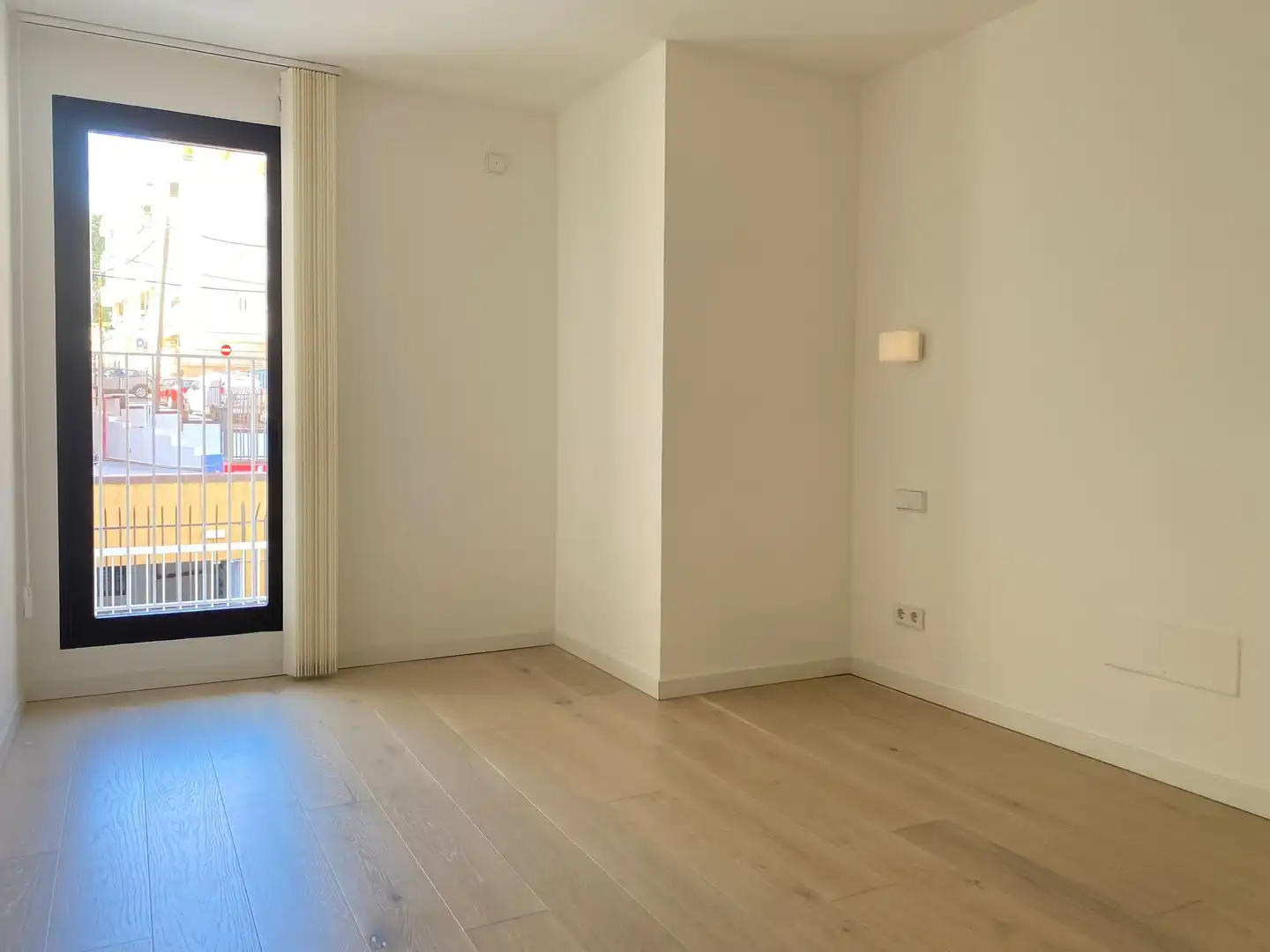 Dormitori de Apartament de lloguer en  Palma de Mallorca amb Terrassa i Balcó