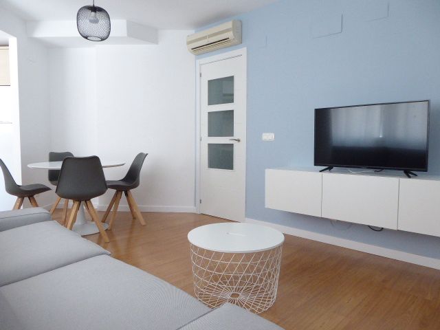 Living room of Apartment to rent in Málaga Capital  with Air Conditioner, Furnished and Washing machine