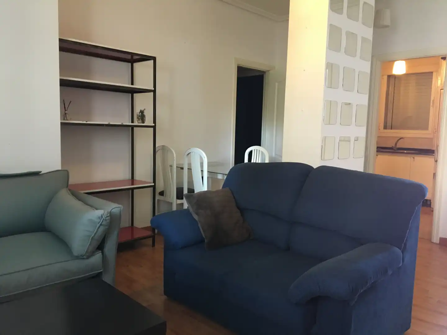 Wohnzimmer von Wohnungen zum Verkauf in Ourense Capital  mit Heizung, Parkett und Möbliert