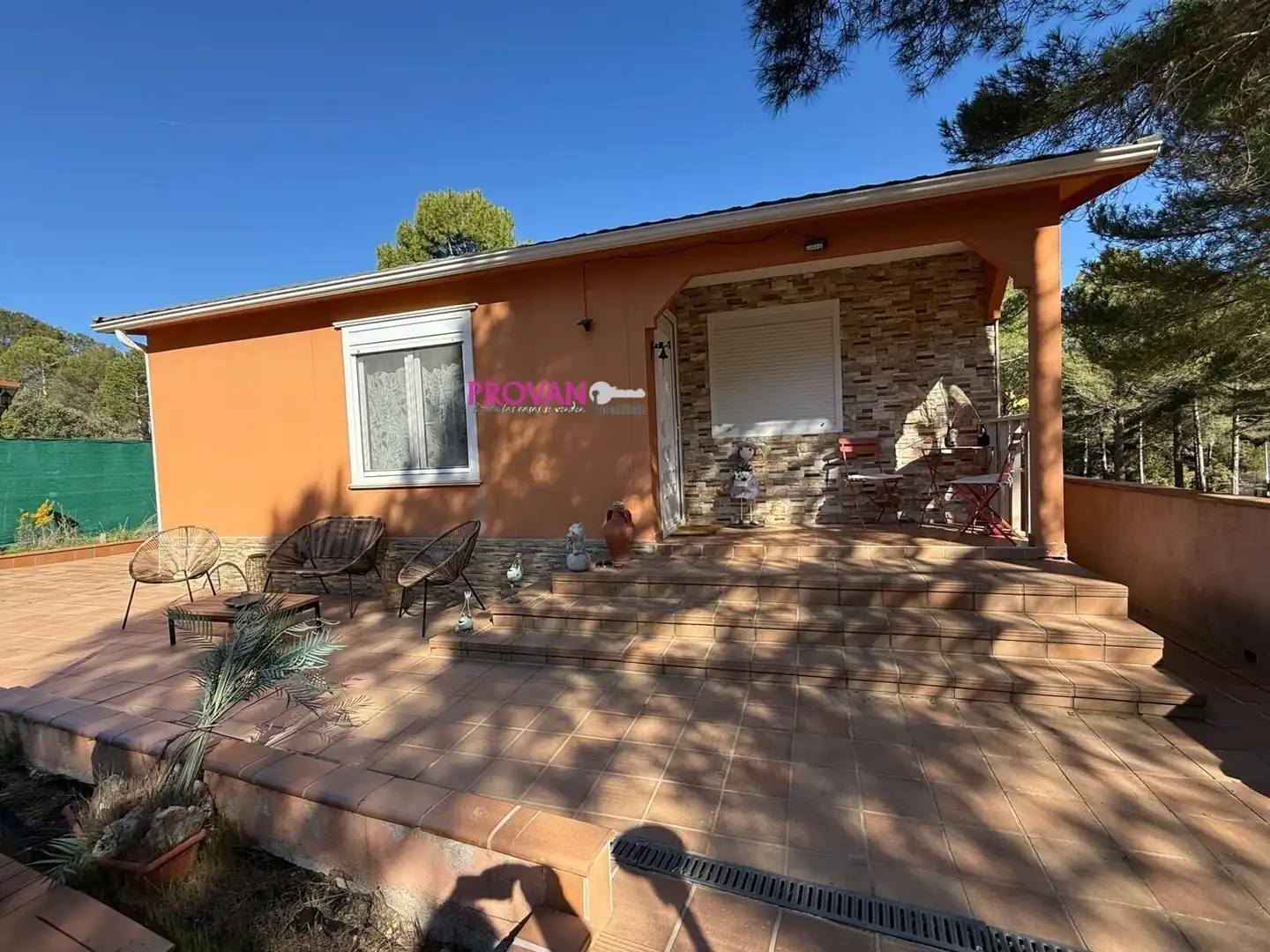 Vista exterior de Casa o chalet en venta en Trillo con Aire acondicionado, Jardín privado y Trastero