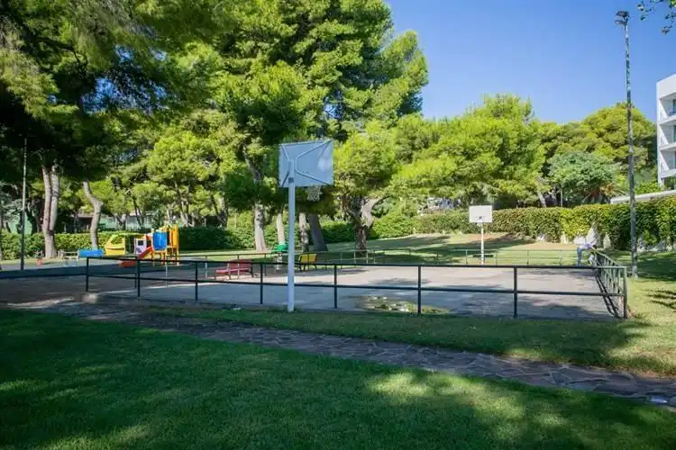 Vista exterior de Casa o chalet en venta en Oropesa del Mar / Orpesa con Aire acondicionado, Jardín privado y Terraza
