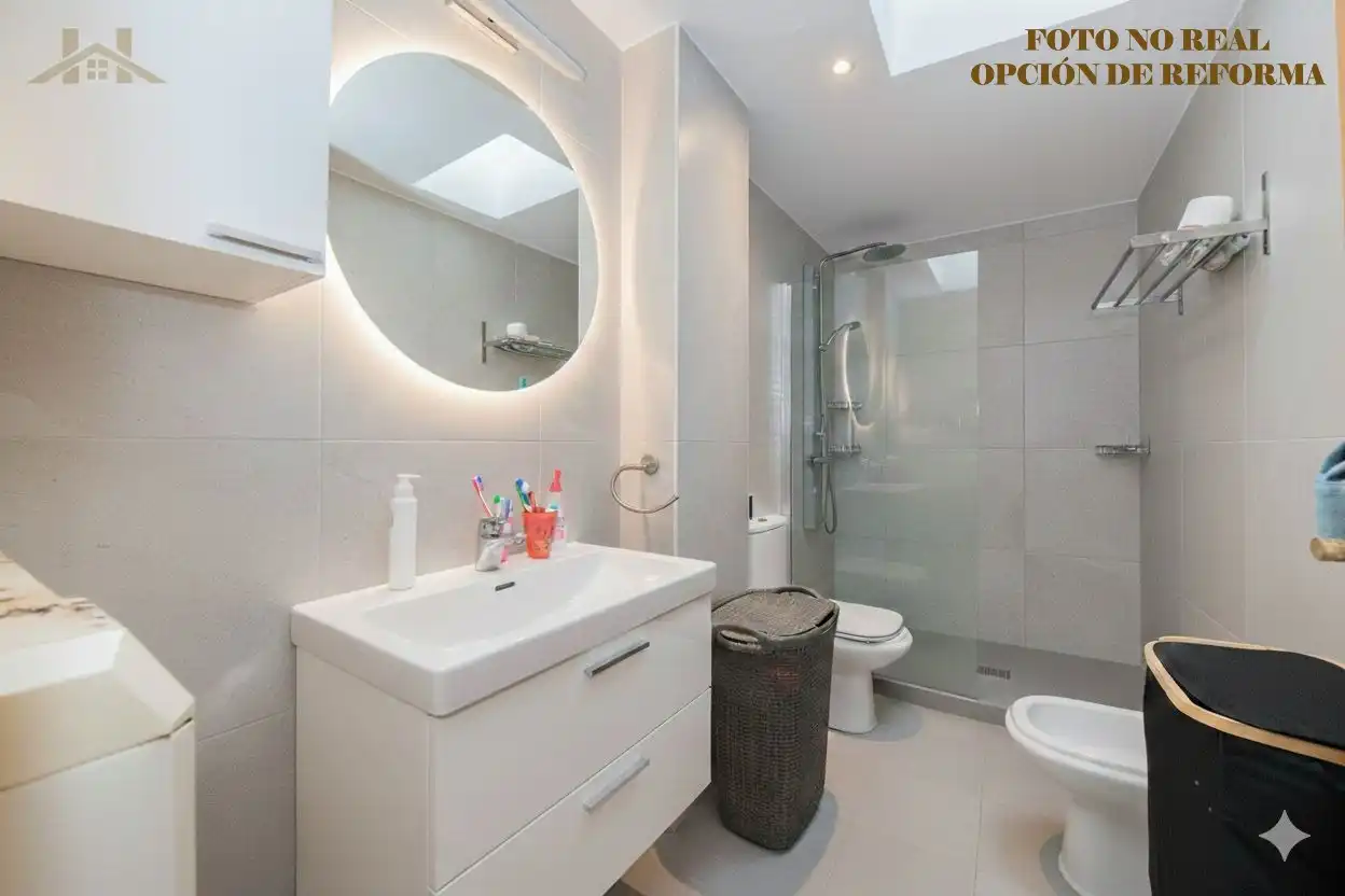 Baño de Dúplex en venta en Casarrubios del Monte con Aire acondicionado, Calefacción y Trastero