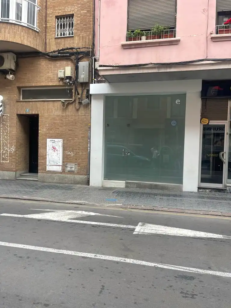 Local comercial de lloguer a Carrer l'Escorredor