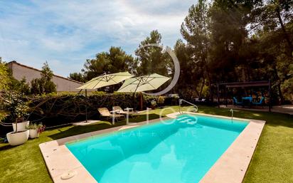 Jardí de Casa o xalet en venda en Náquera amb Aire condicionat, Terrassa i Piscina