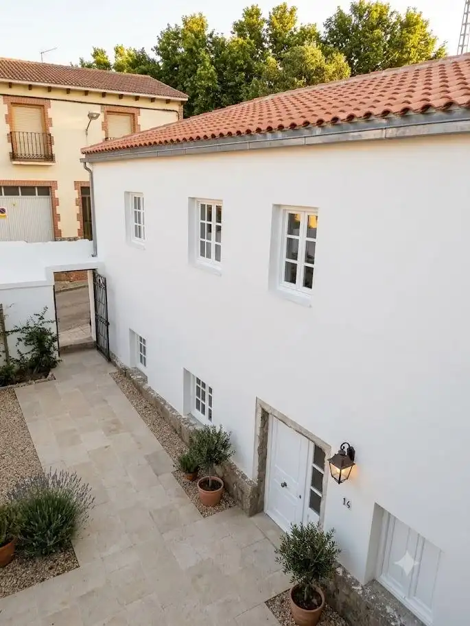 Vista exterior de Casa adosada en venta en Colmenar Viejo con Balcón