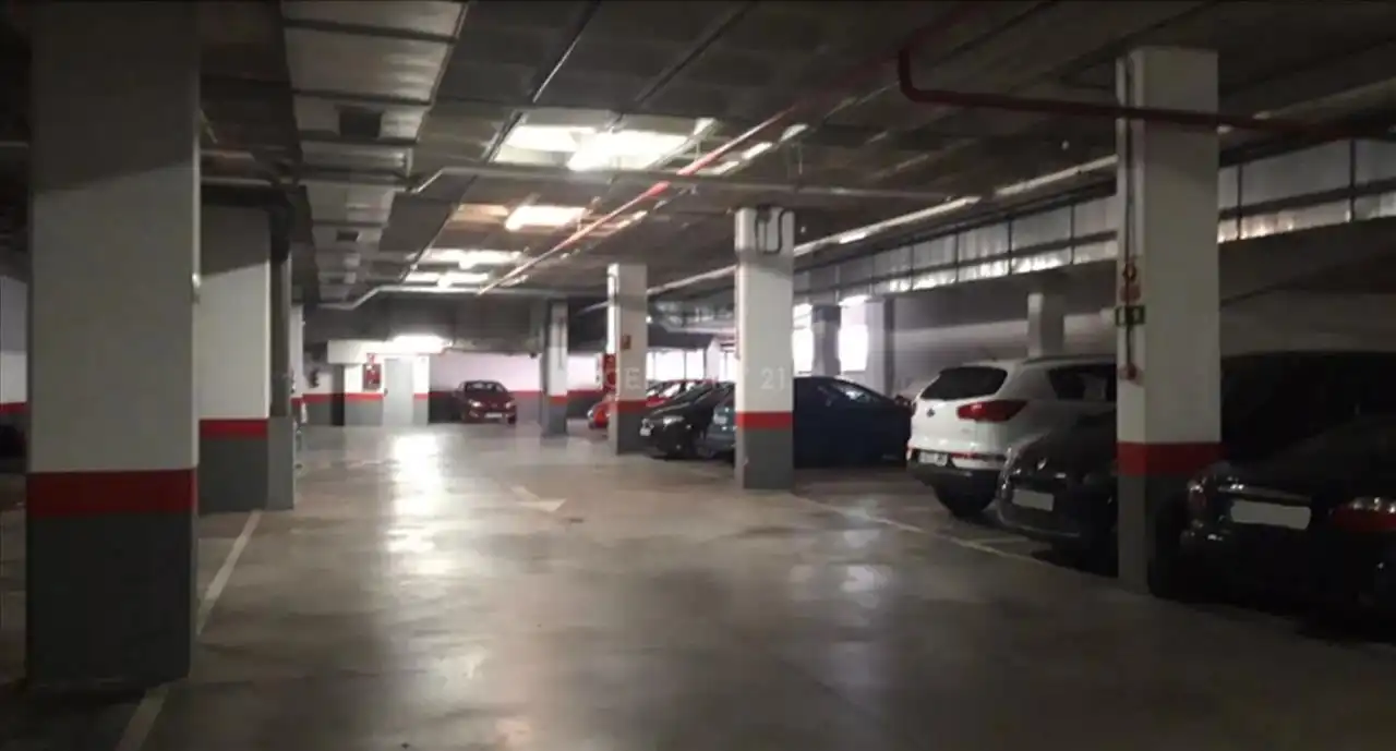 Garage for sale in CERRO DE MURMULLO, Ensanche de Vallecas - La Gavia