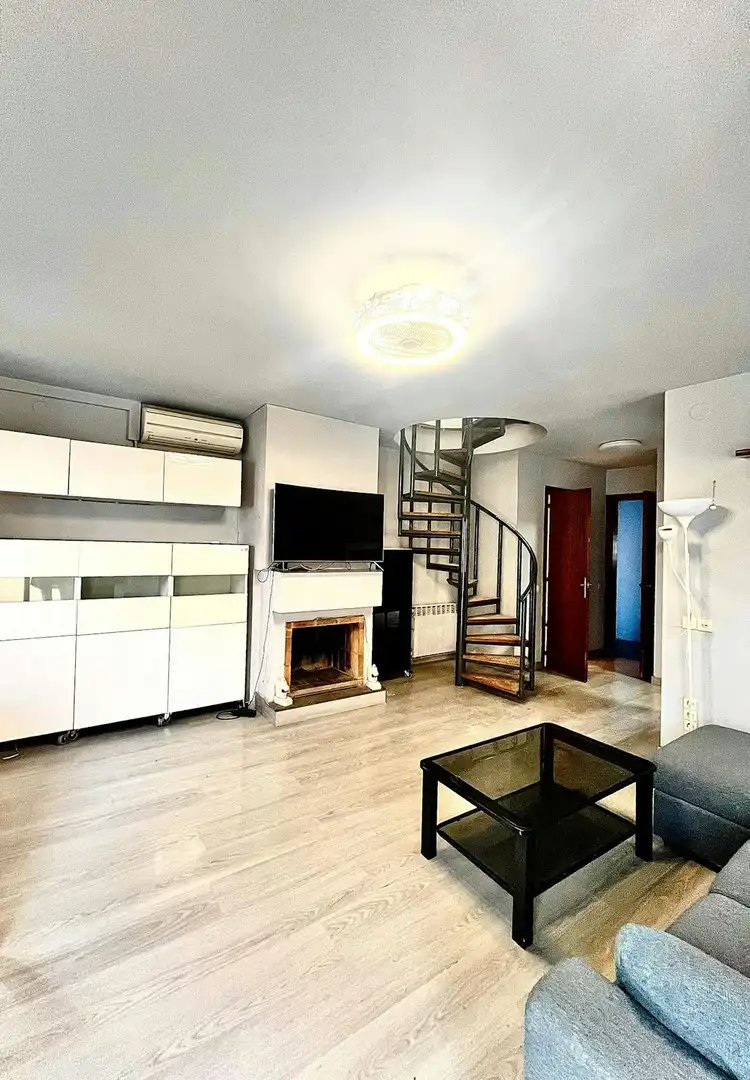 Sala de estar de Piso para compartir en Barcelona con Calefacción, Amueblado y Lavadora