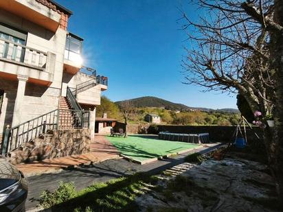 Jardí de Casa o xalet en venda en Mos amb Calefacció, Jardí privat i Parquet