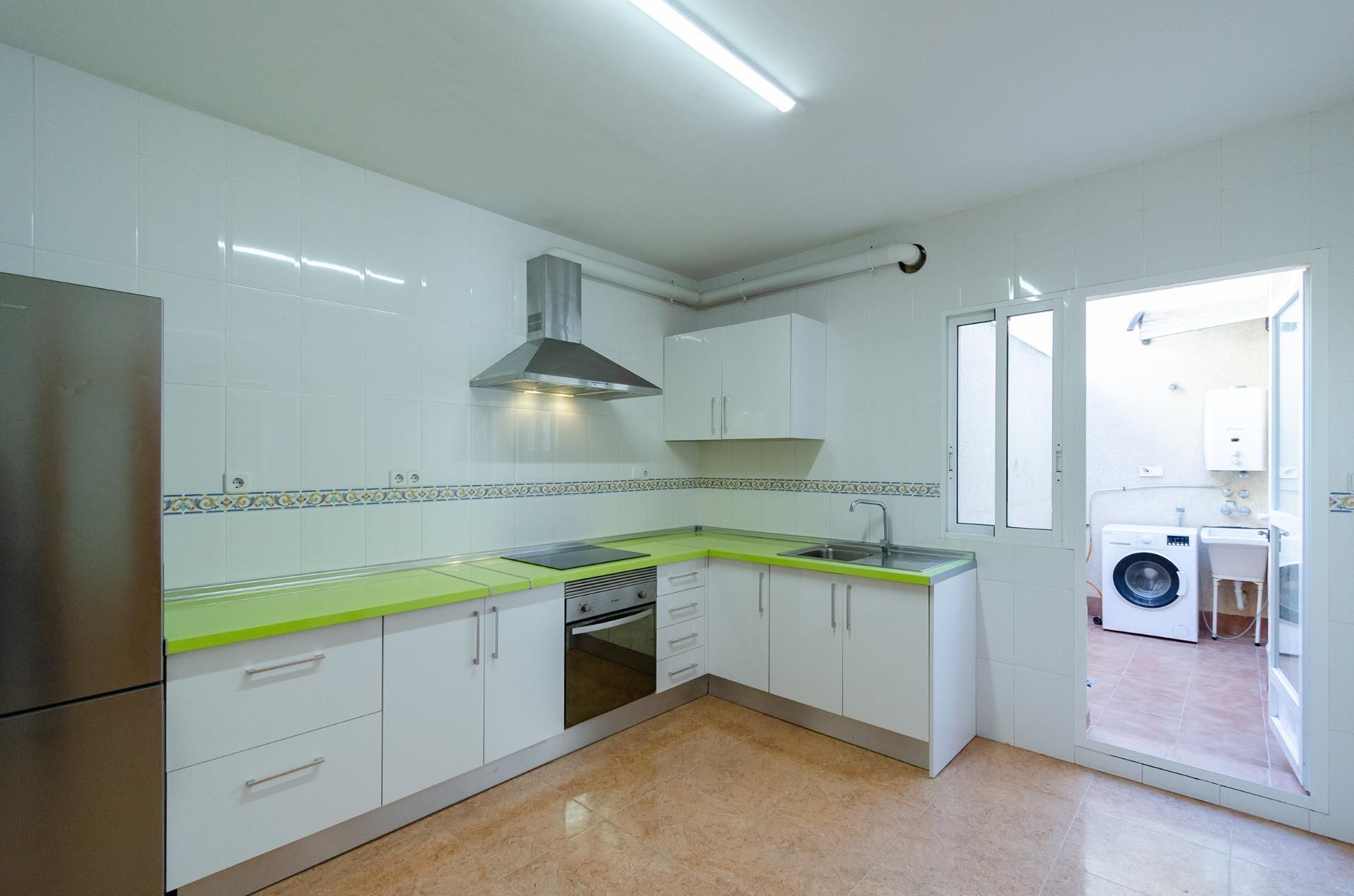 Cuina de Pis en venda en Cartagena amb Balcó