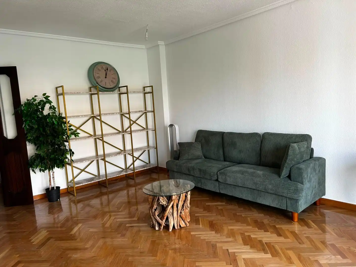 Wohnzimmer von Wohnung zur Miete in Madrid mit Klimaanlage, Heizung und Parkett