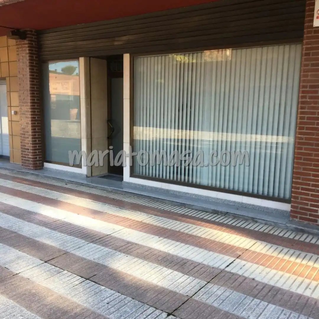 Vista exterior de Oficina de alquiler en Getxo 