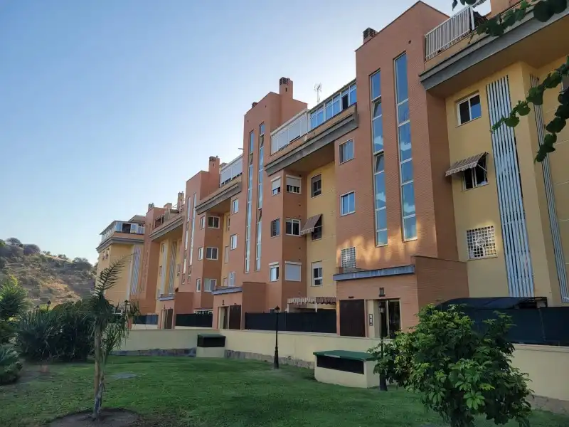 Pis en venda a Calle José Carrión de Mula, 14, San Alberto - La Alcubilla - Florisol