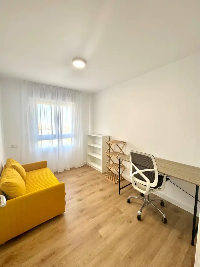 Bedroom of Flat for sale in Málaga  with Heating and Furnished