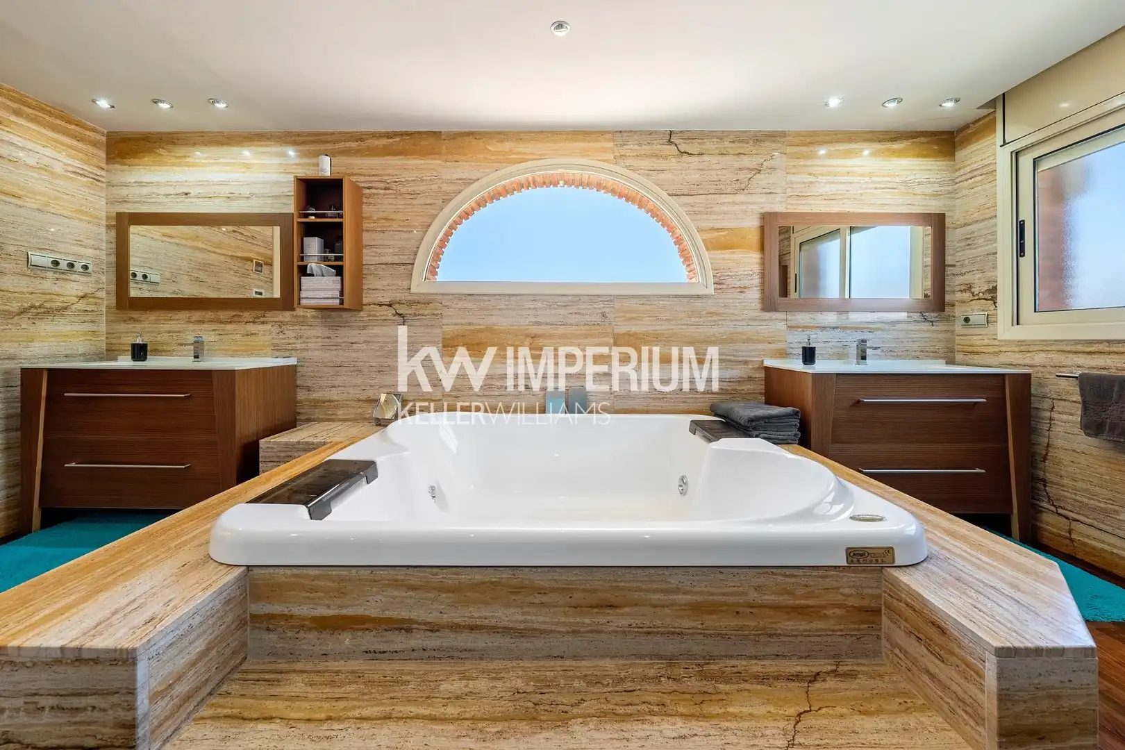 Bathroom of Houses for sale in Cambrils  with Air Conditioner, Private garden and Terrace