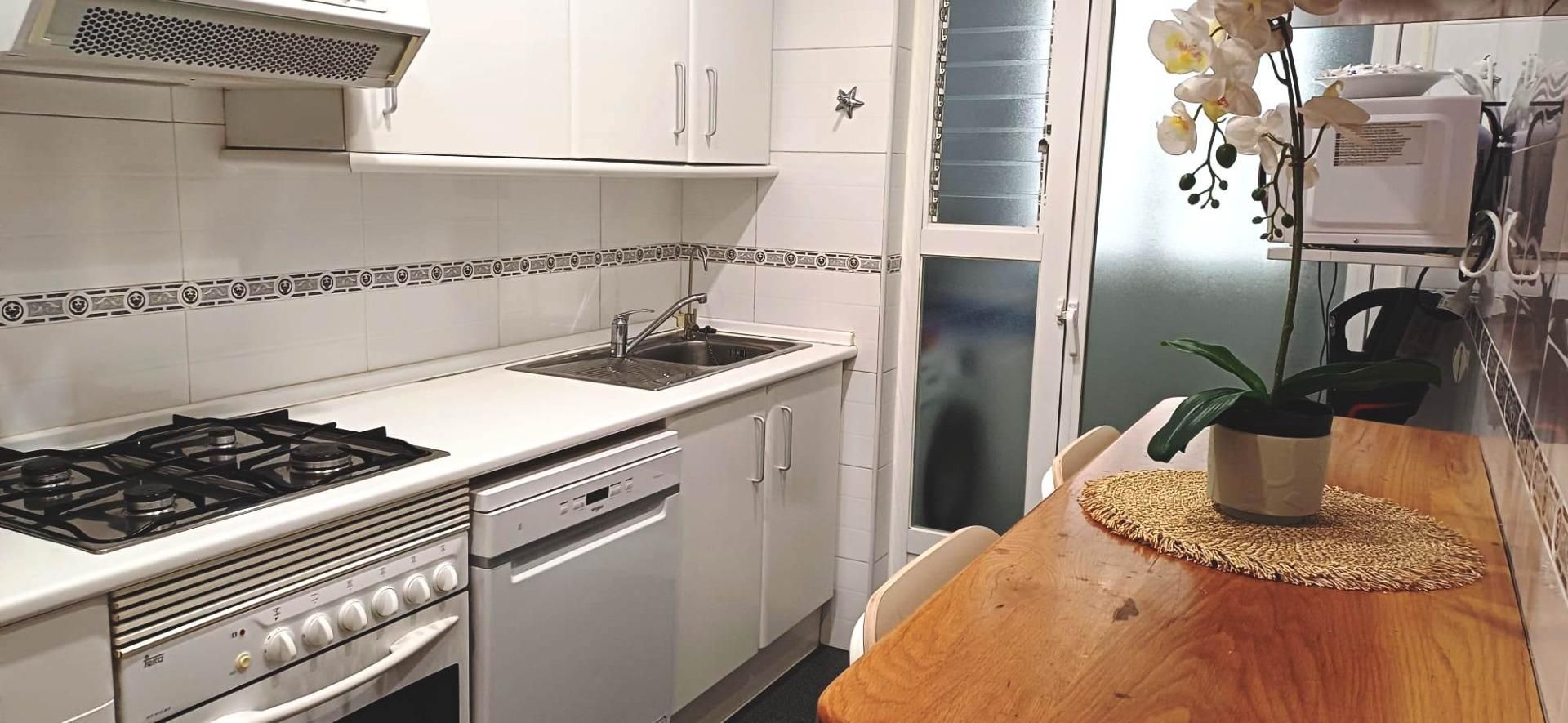 Cuina de Planta baixa de lloguer en  Palma de Mallorca amb Aire condicionat, Calefacció i Moblat