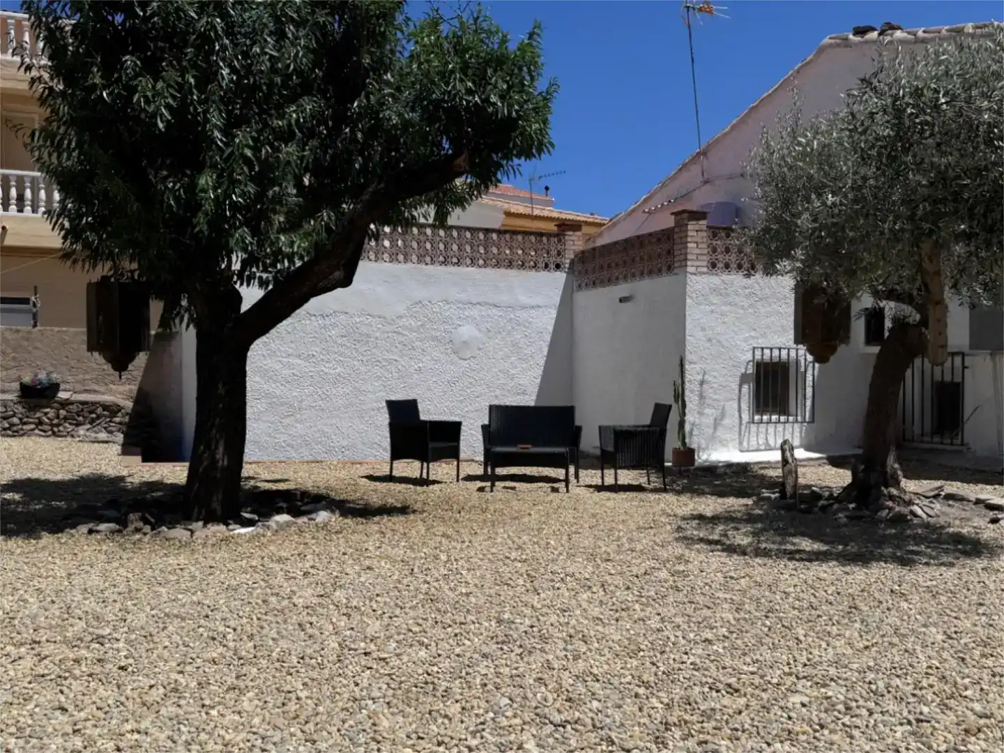 Jardí de Casa adosada en venda en Uleila del Campo amb Balcó