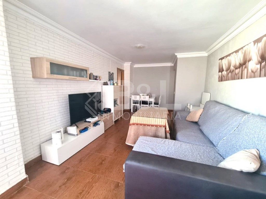 Sala d'estar de Pis en venda en  Huelva Capital