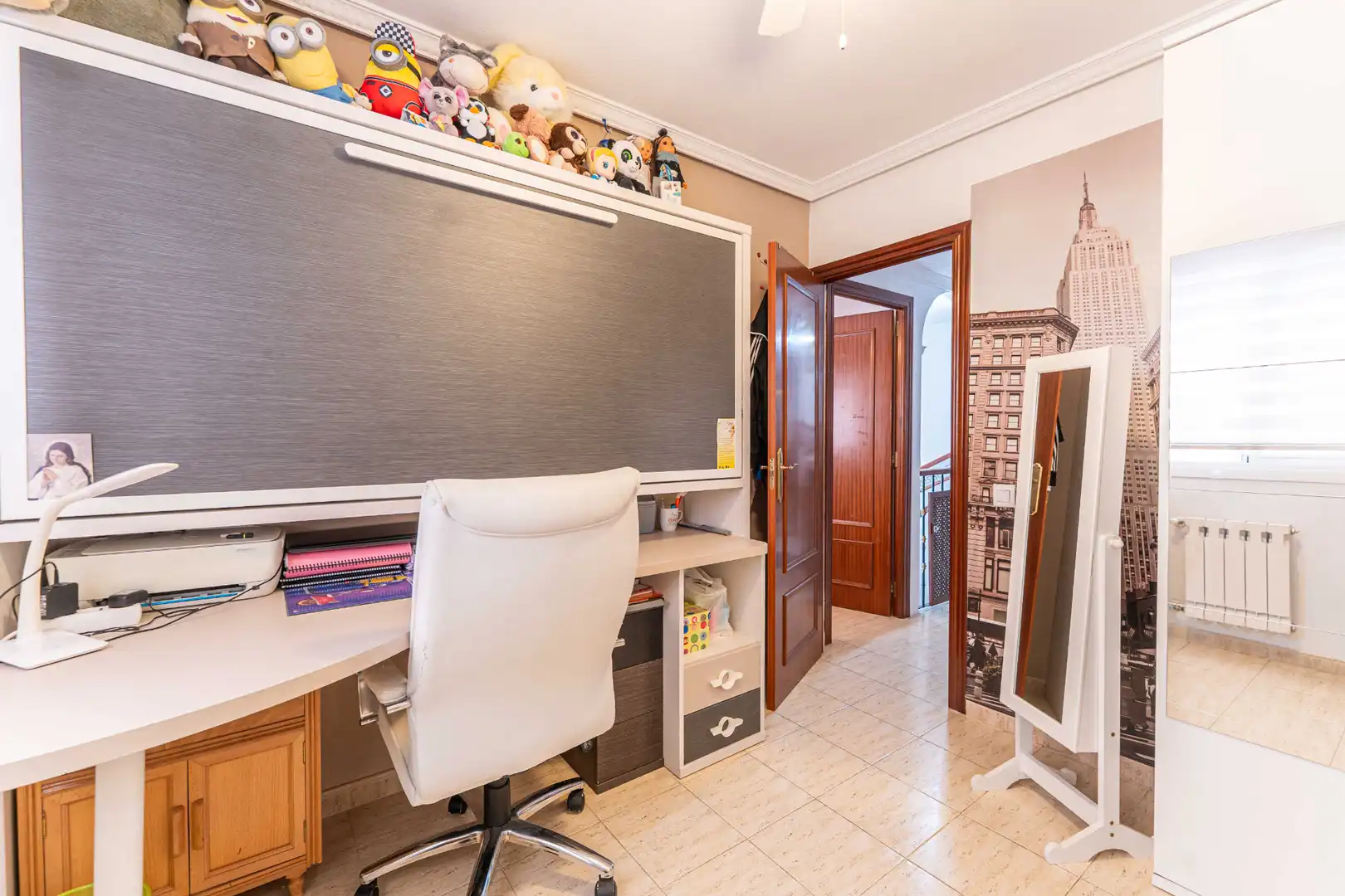 Schlafzimmer von Maisonette zum Verkauf in Fuenlabrada mit Klimaanlage, Heizung und Terrasse