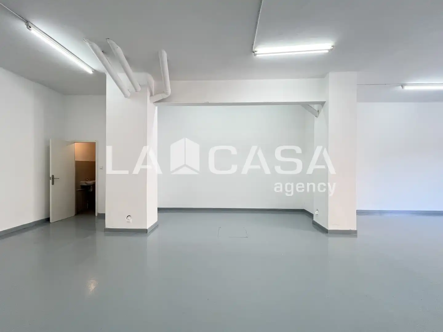 Local comercial en venda a Artigues - Llefià, imagen 3