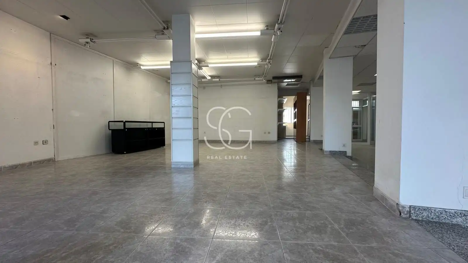 Gewerbefläche zum Verkauf in Calle Joan Carles I, imagen 6
