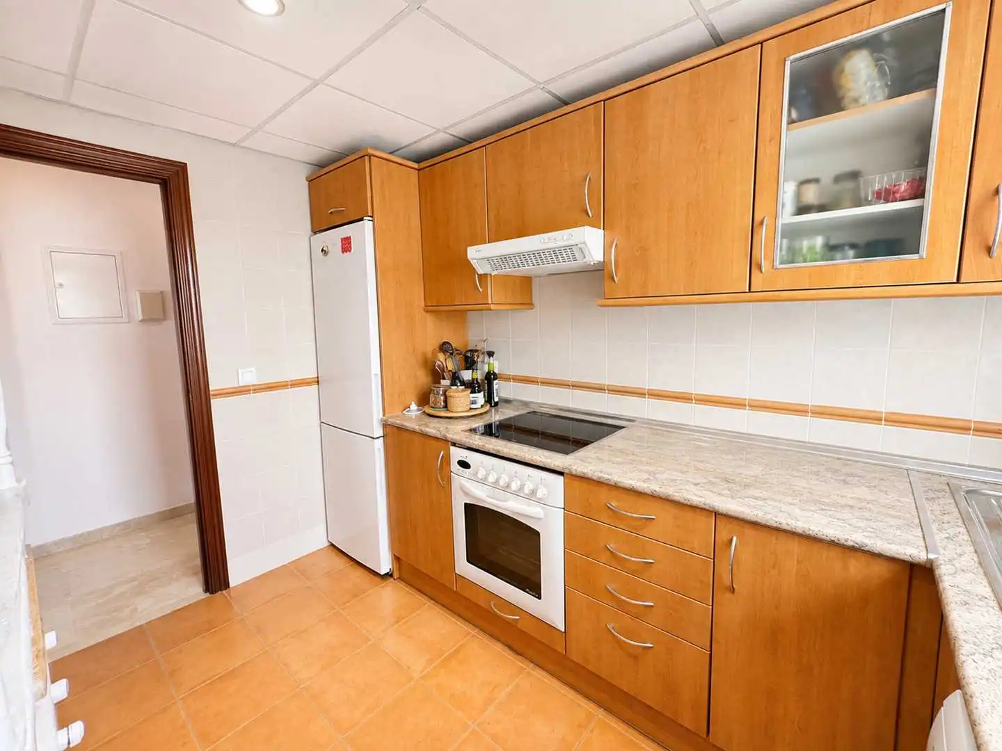 Cocina de Dúplex en venta en Manilva con Aire acondicionado, Calefacción y Terraza