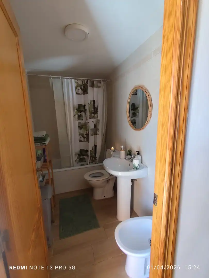 Bathroom of Apartments for sale in Daimús  with Air Conditioner, Heating and Furnished